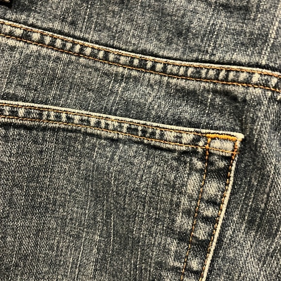 34x30 Eddie Bauer jeans. In like new condition. - Picture 6 of 6